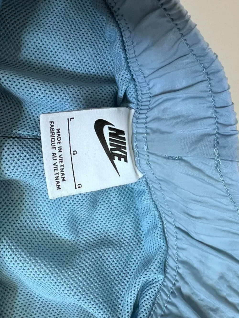 Nike Women's NSW Sportswear Icon Clash Shorts DM6560-494 Blue Multicolor Size L
